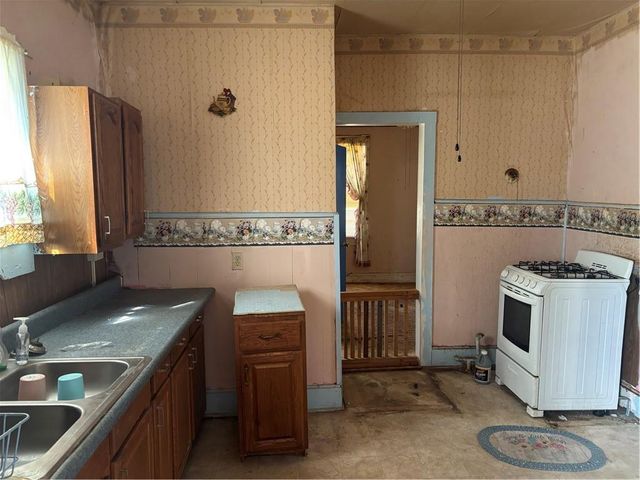 606 Harmon Street, St Joseph, MO 64504