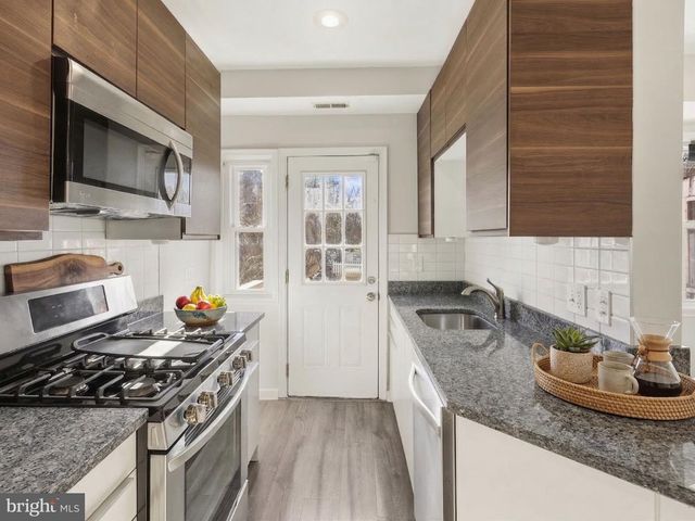 5105 NEW HAMPSHIRE AVE NW, Washington, DC 20011