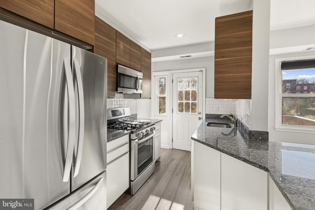 5105 NEW HAMPSHIRE AVE NW, Washington, DC 20011