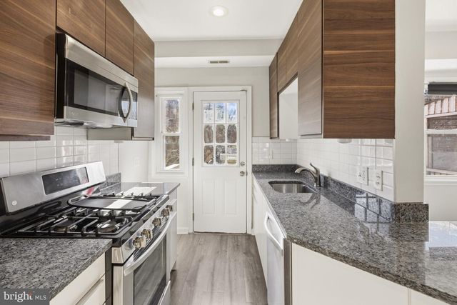 5105 NEW HAMPSHIRE AVE NW, Washington, DC 20011