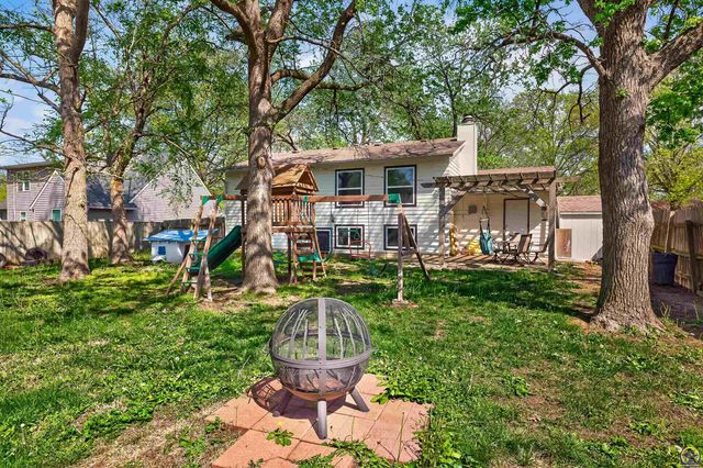3107 SW Mulvane ST, Topeka, KS 66611