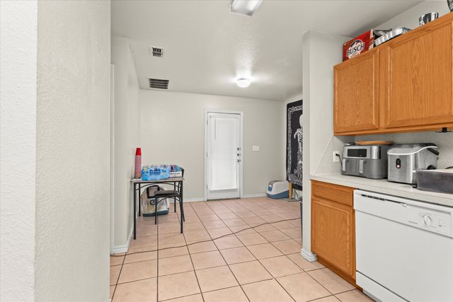 5423 Marshall Street, Lubbock, TX 79416