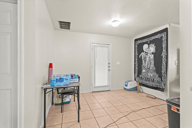 5423 Marshall Street, Lubbock, TX 79416