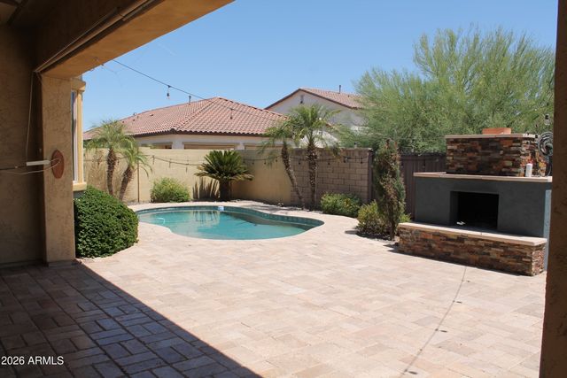 20843 W CARLTON MNR Drive, Buckeye, AZ 85396