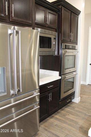 20843 W CARLTON MNR Drive, Buckeye, AZ 85396