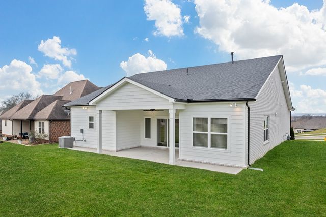 804 Hillock Trace, Lebanon, TN 37087