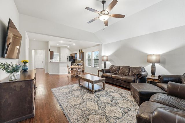 2115 Pacific Loon Ln, Conroe, TX 77385