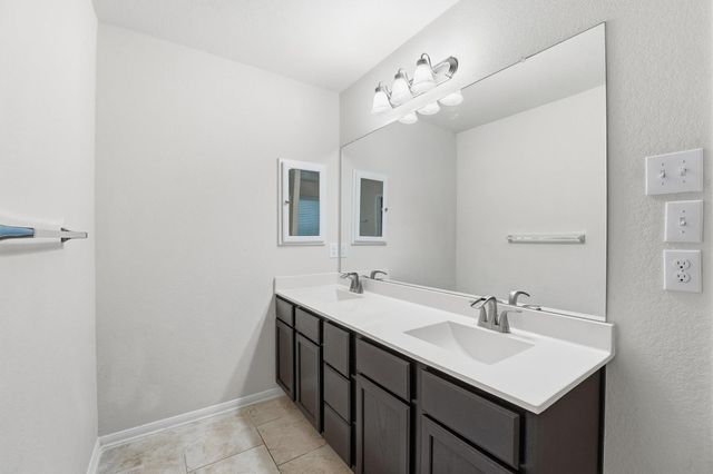 2115 Pacific Loon Ln, Conroe, TX 77385