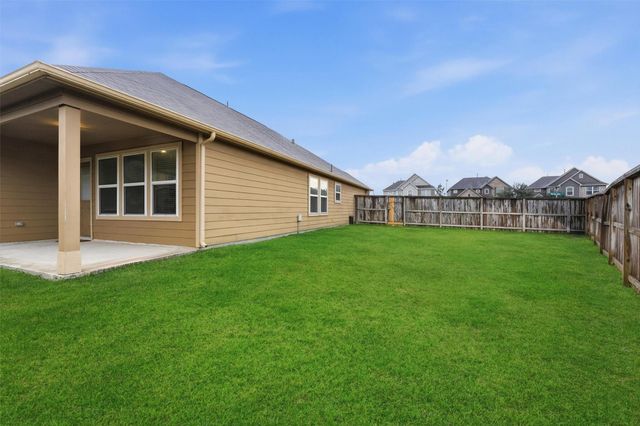 2115 Pacific Loon Ln, Conroe, TX 77385