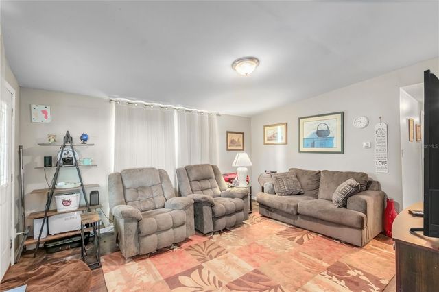 134 FAYE STREET, Hawthorne, FL 32640