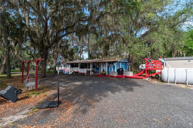 134 FAYE STREET, Hawthorne, FL 32640