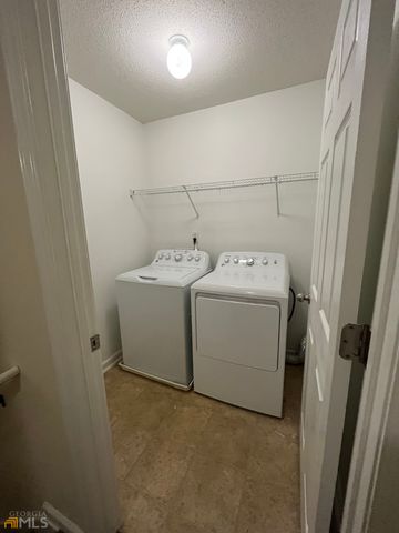 166 Seabreeze Court, Newnan, GA 30265