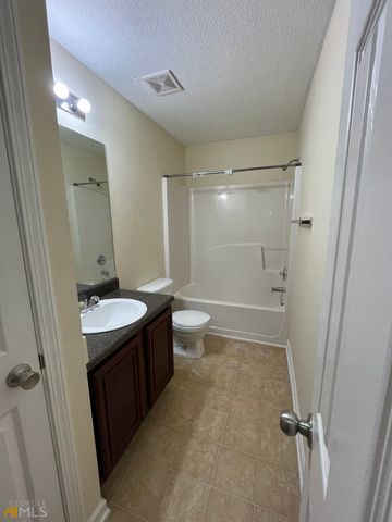 166 Seabreeze Court, Newnan, GA 30265