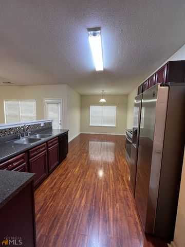 166 Seabreeze Court, Newnan, GA 30265