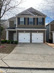 166 Seabreeze Court, Newnan, GA 30265