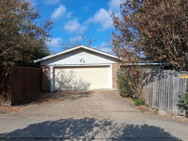 1218 Merrimac Trail, Garland, TX 75043