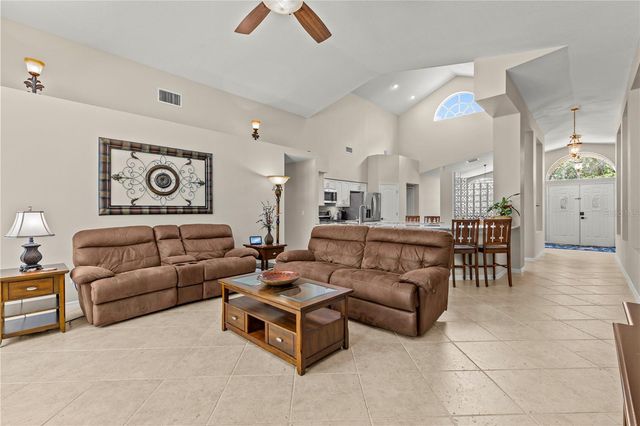 10522 CHAMBERS DRIVE, Tampa, FL 33626