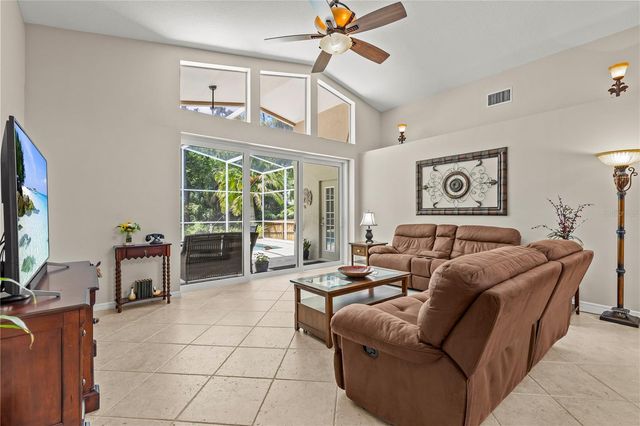 10522 CHAMBERS DRIVE, Tampa, FL 33626
