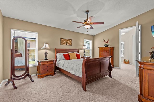 10522 CHAMBERS DRIVE, Tampa, FL 33626