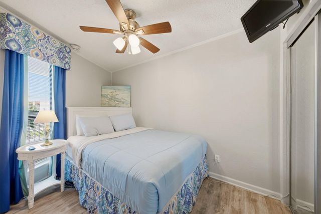 6102 Seawall Boulevard 187, Galveston, TX 77551