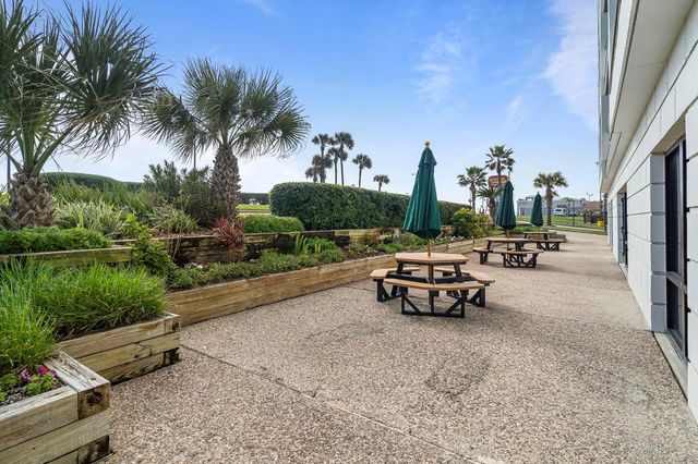6102 Seawall Boulevard 187, Galveston, TX 77551