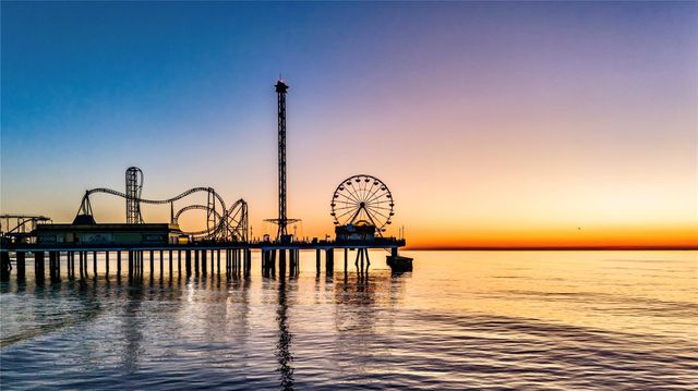 6102 Seawall Boulevard 187, Galveston, TX 77551