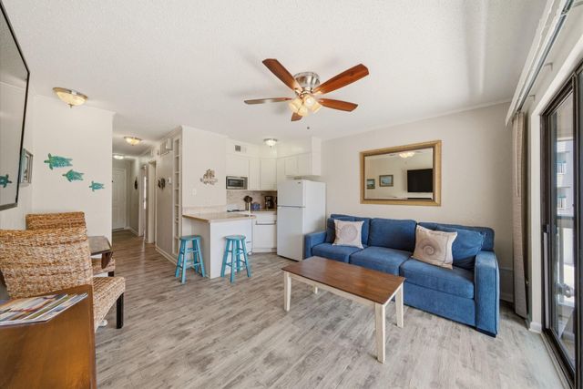 6102 Seawall Boulevard 187, Galveston, TX 77551