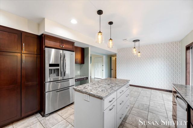 5022 Montauk Drive NW, Comstock Park, MI 49321