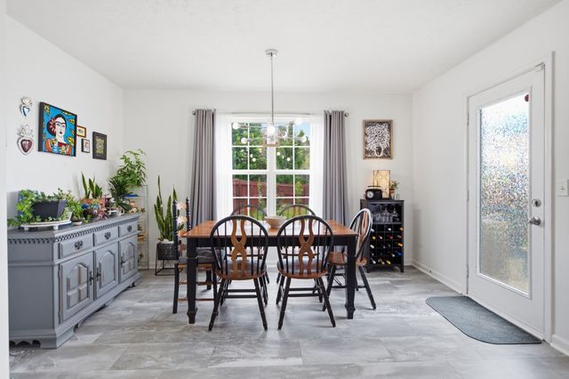 1946 Odessa Ave, Murfreesboro, TN 37128