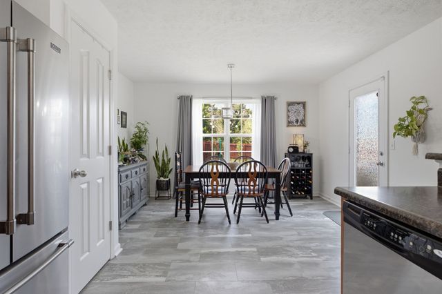 1946 Odessa Ave, Murfreesboro, TN 37128