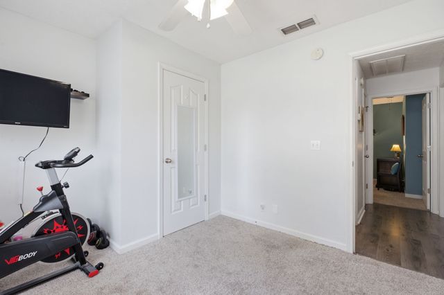1946 Odessa Ave, Murfreesboro, TN 37128