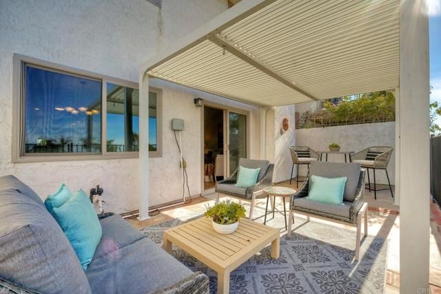 6555 VIA BARONA, Carlsbad, CA 92009