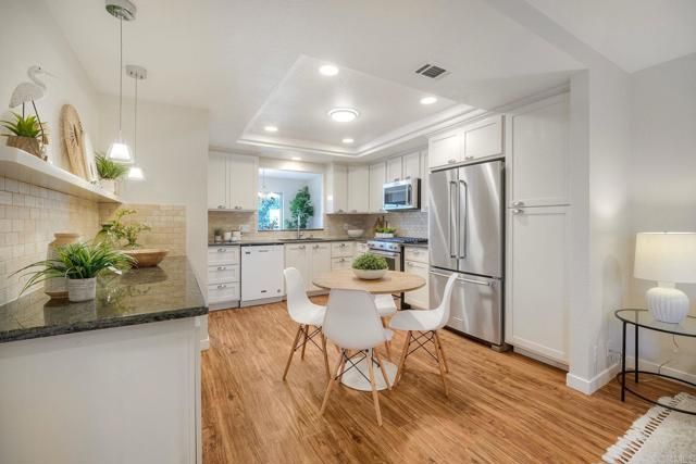 6555 VIA BARONA, Carlsbad, CA 92009