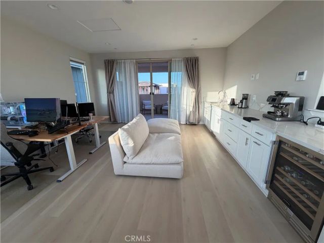 143 Stage, Irvine, CA 92618