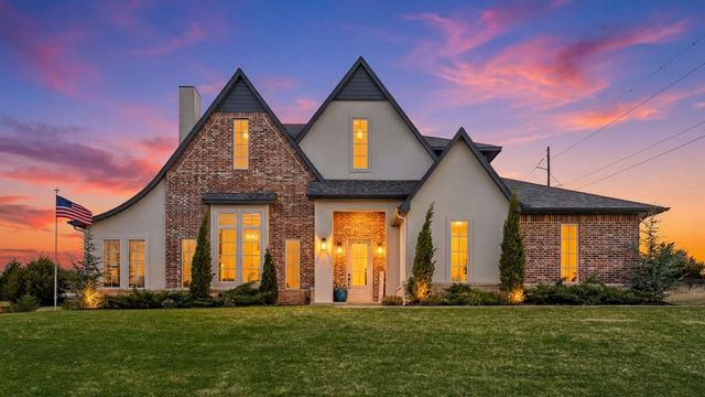 3261 Red Ridge Drive, Blanchard, OK 73010