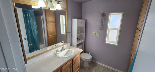 2124 W GUENEVERES WAY, Post Falls, ID 83854