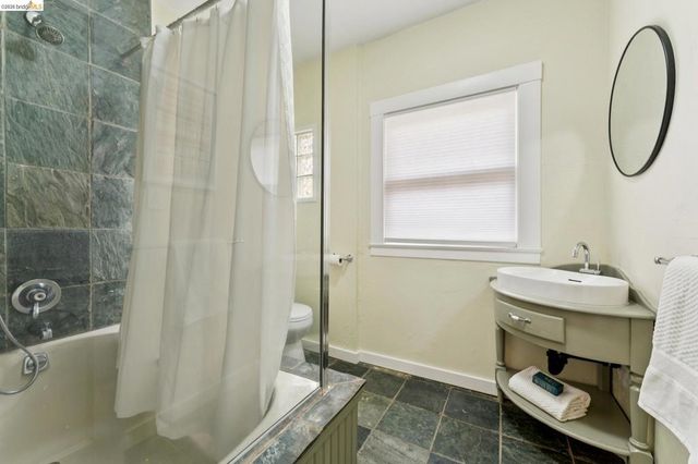 1262 Excelsior, Oakland, CA 94610