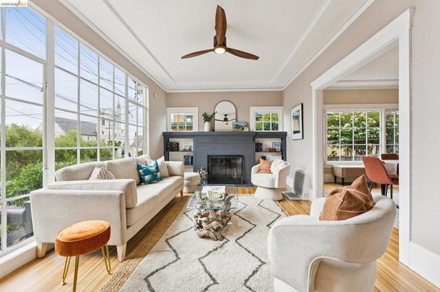 1262 Excelsior, Oakland, CA 94610