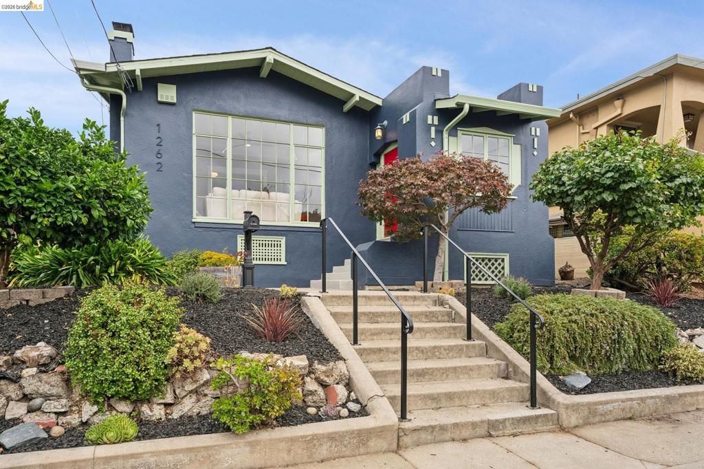 1262 Excelsior, Oakland, CA 94610