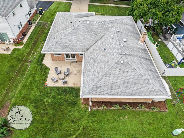 4402 Sycamore Lane, Rolling Meadows, IL 60008