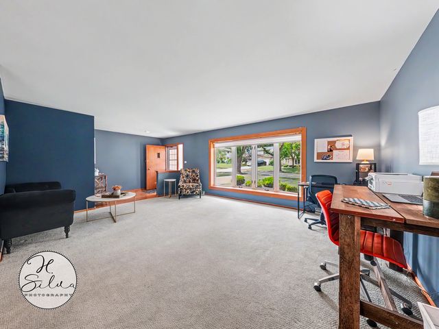 4402 Sycamore Lane, Rolling Meadows, IL 60008