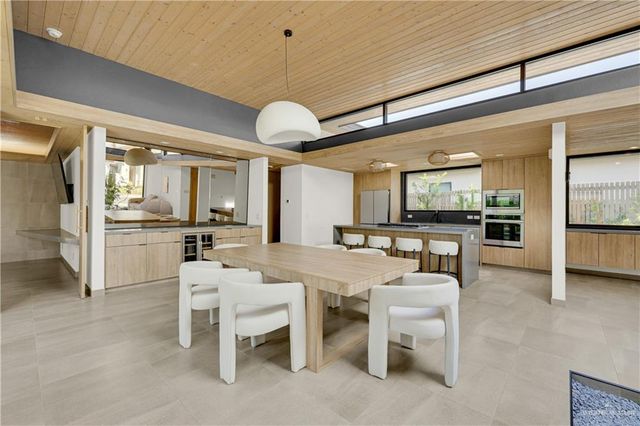 2620 W Chesterfield Avenue, Edinburg, TX 78539