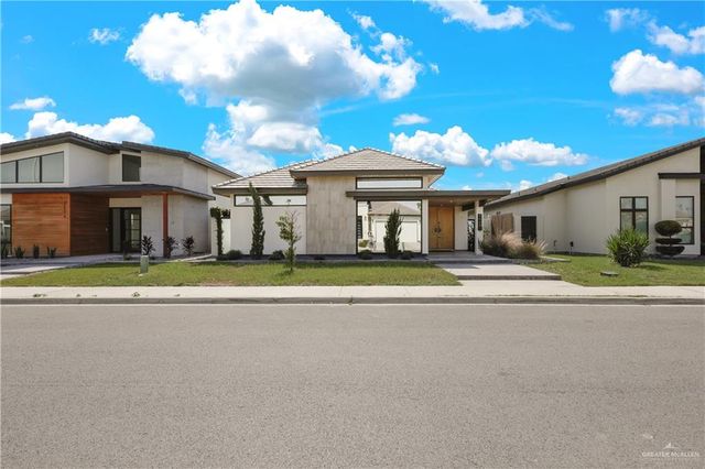 2620 W Chesterfield Avenue, Edinburg, TX 78539