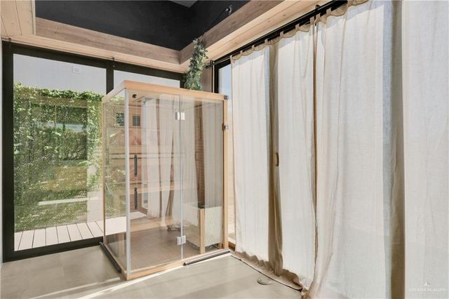 2620 W Chesterfield Avenue, Edinburg, TX 78539