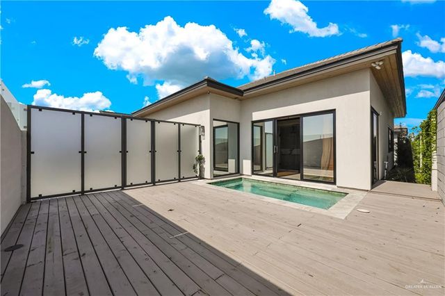 2620 W Chesterfield Avenue, Edinburg, TX 78539