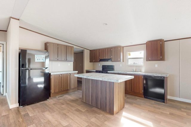 2 San Pedro Circle, Moriarty, NM 87035