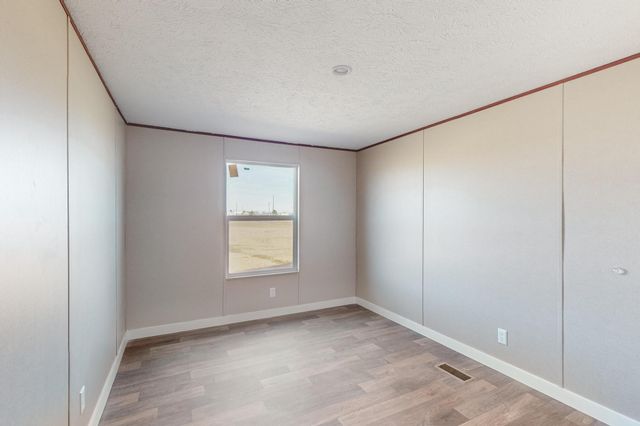 2 San Pedro Circle, Moriarty, NM 87035