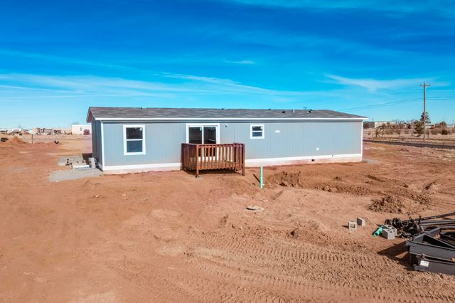 2 San Pedro Circle, Moriarty, NM 87035