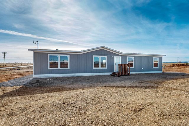 2 San Pedro Circle, Moriarty, NM 87035