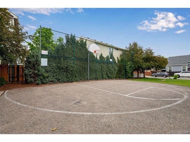 1179 S Alton Ct, Denver, CO 80247
